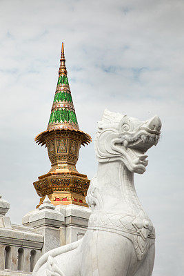 曼谷的佛寺外景，Wat Traimit